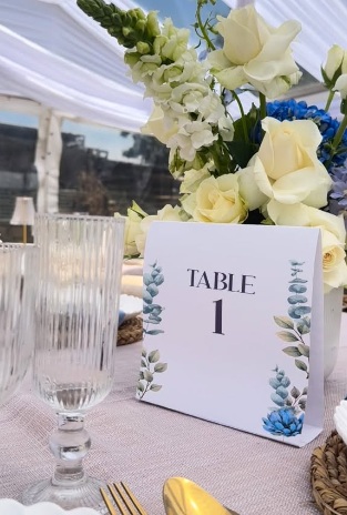 Table number and floral setting